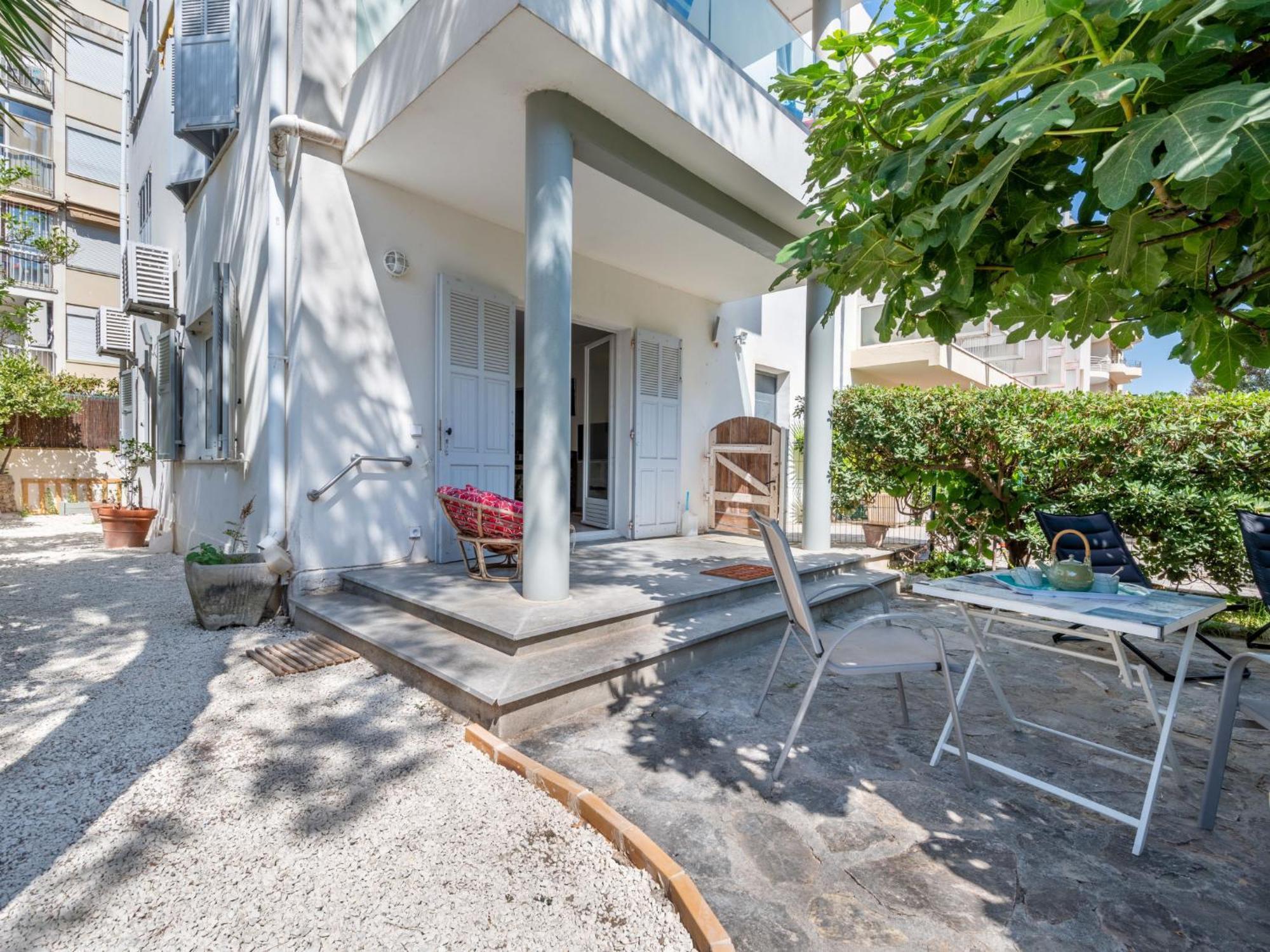 Les Girelles By Interhome Appartement Cannes
